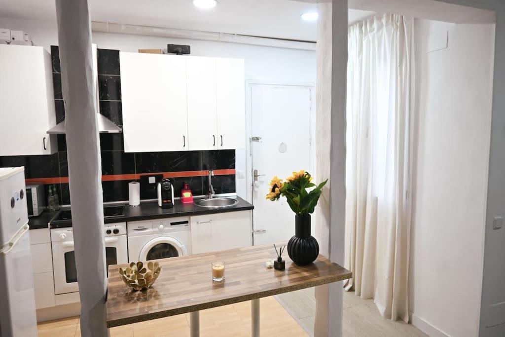 Апартаменты Agradable Apartamento Temporal De 1 Dormitorio En Madrid Pez30 Экстерьер фото